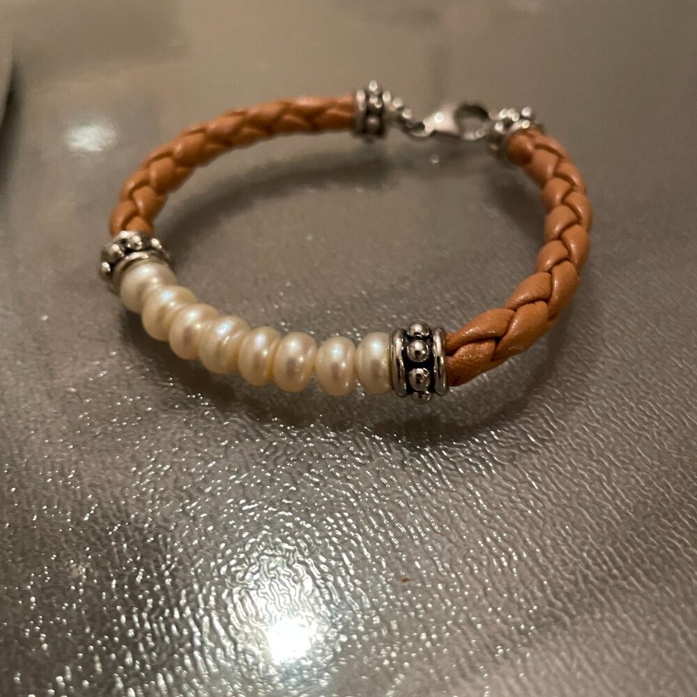 Leather & Pearl Bracelet